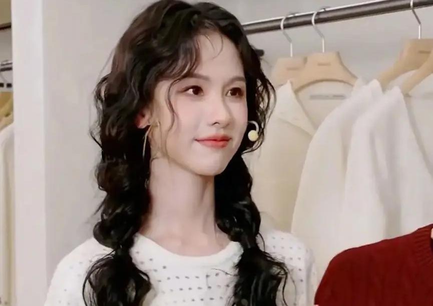 全智贤回应中国代言争议：否认解约却难平舆论，官媒点名再敲警钟